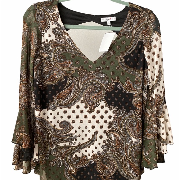 Paisely Brown Bell Sleeves Top Fits Small To Medium BNWT - Picture 1 of 6
